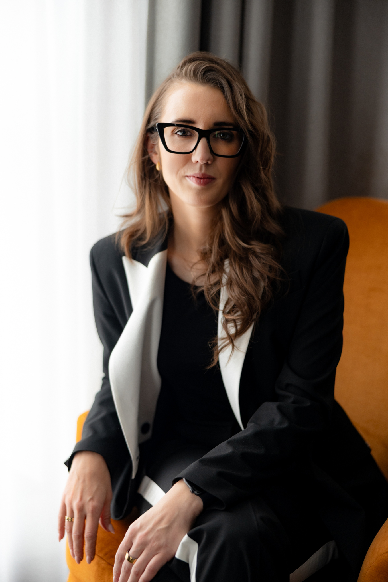 dr n. med. Anna Babczyńska-Staszewska w gabinecie